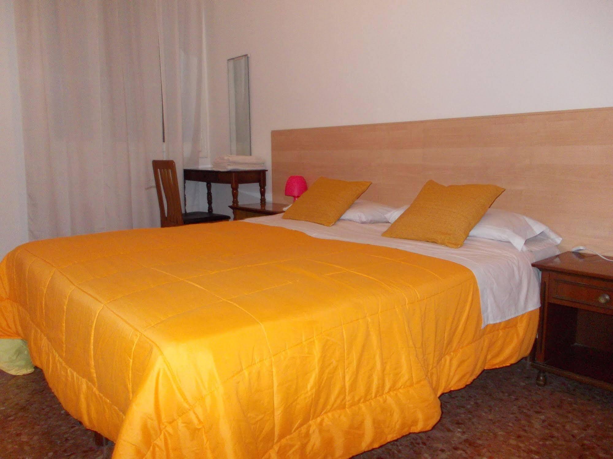 Travellers Lodge B&B Trévise Extérieur photo